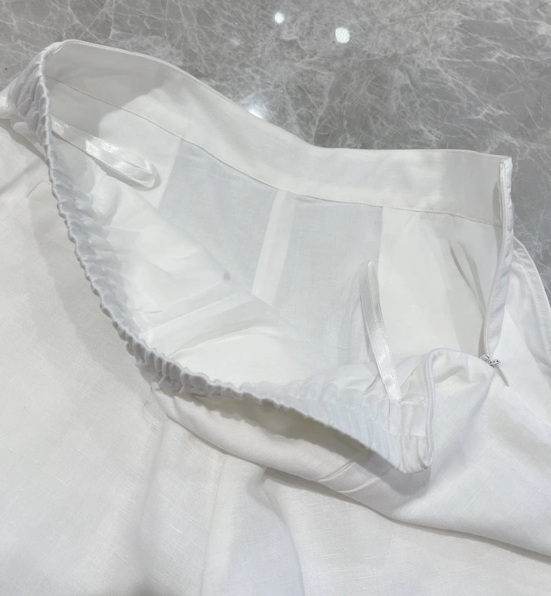 Chanel Short Pants Bright 110425