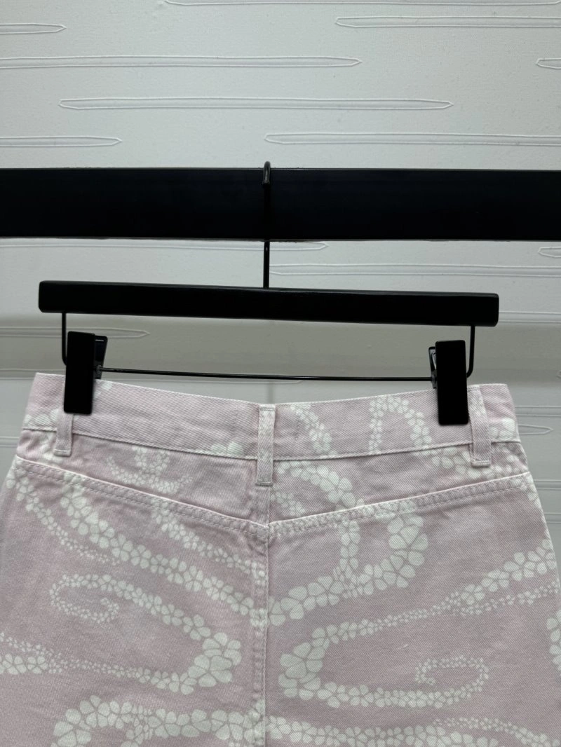 GoAnywhere Chanel Short Pants 110415