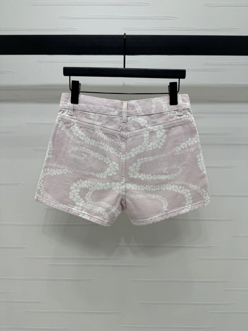 GoAnywhere Chanel Short Pants 110415