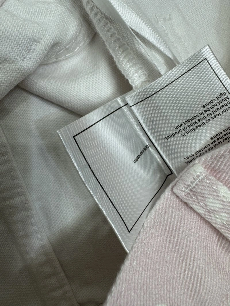 GoAnywhere Chanel Short Pants 110415