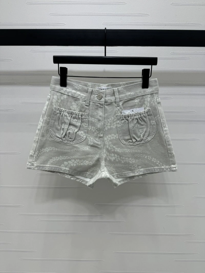 Chanel Short Pants Soft 110424