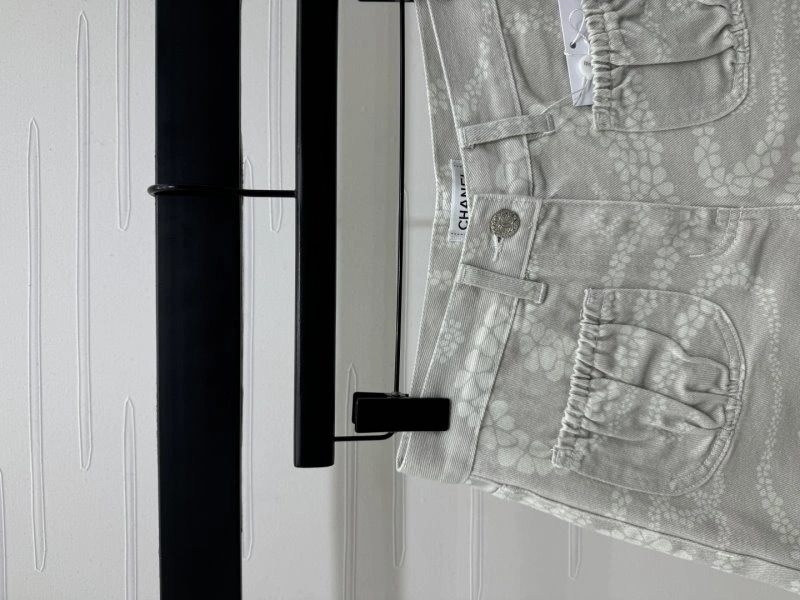 Chanel Short Pants Soft 110424