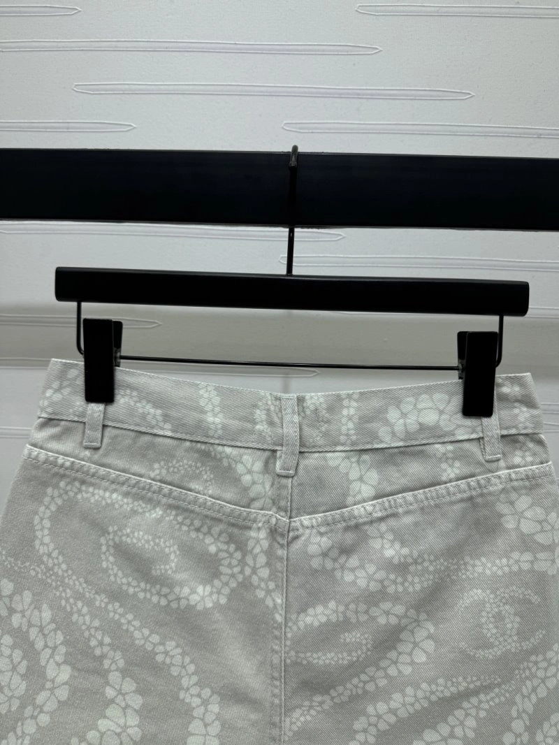 Chanel Short Pants Soft 110424