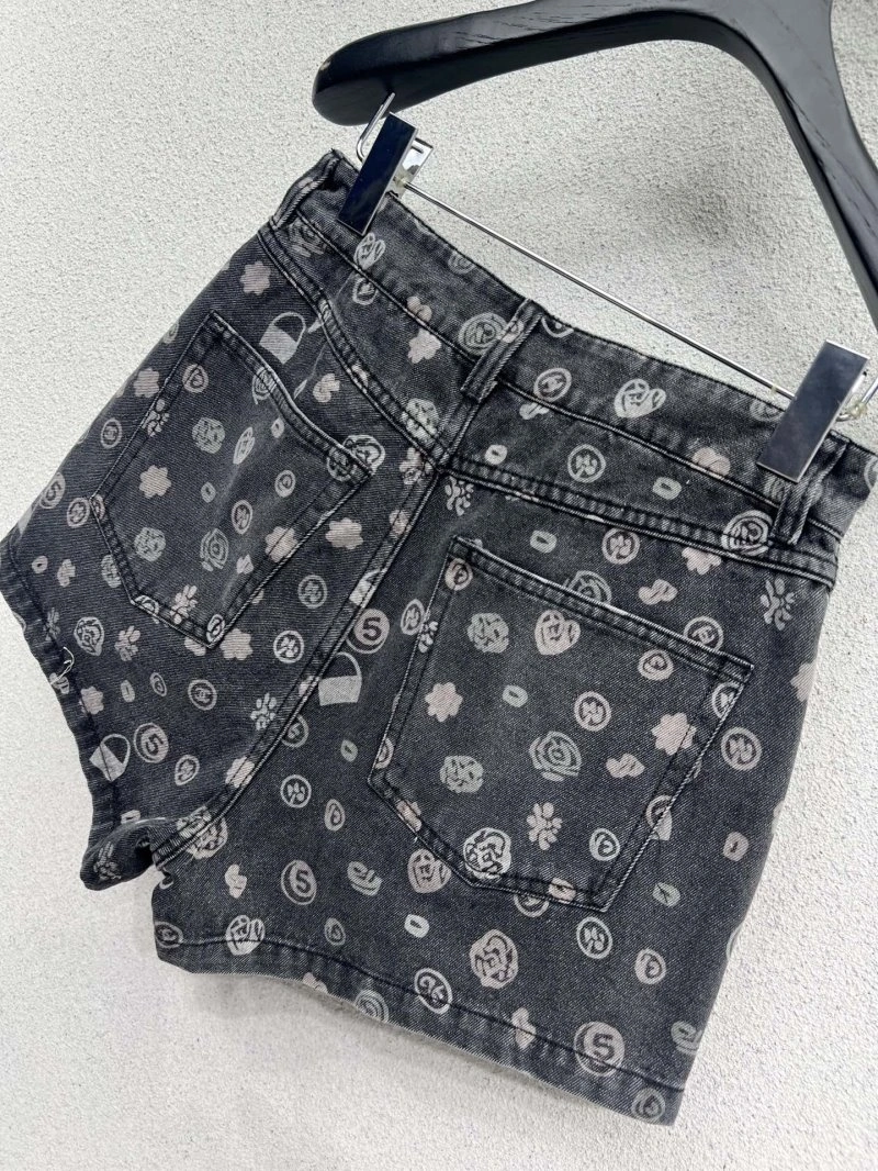 Chanel Short Pants QuickDry 110421