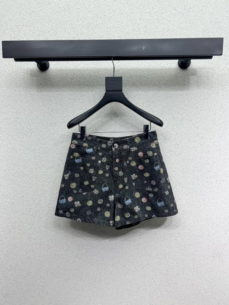 Chanel Short Pants SunProtective 110411