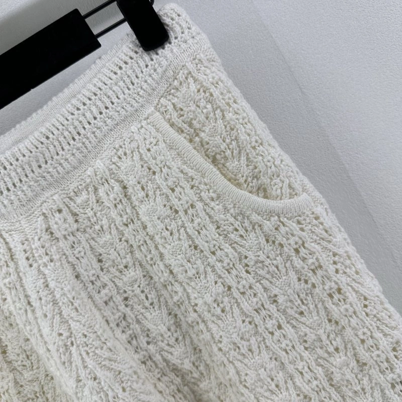 TechFriendly Chanel Short Pants 108096