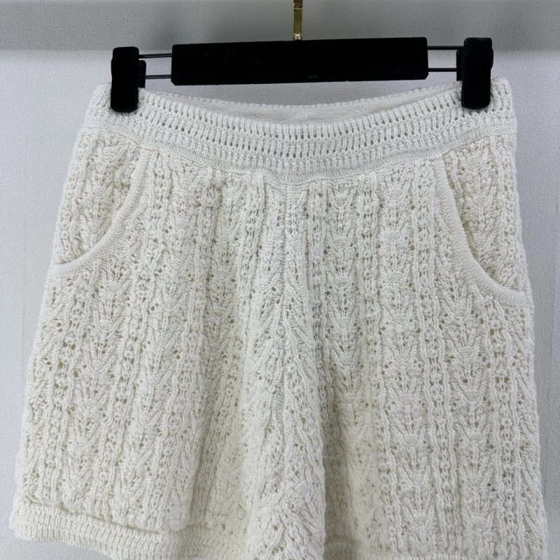 TechFriendly Chanel Short Pants 108096
