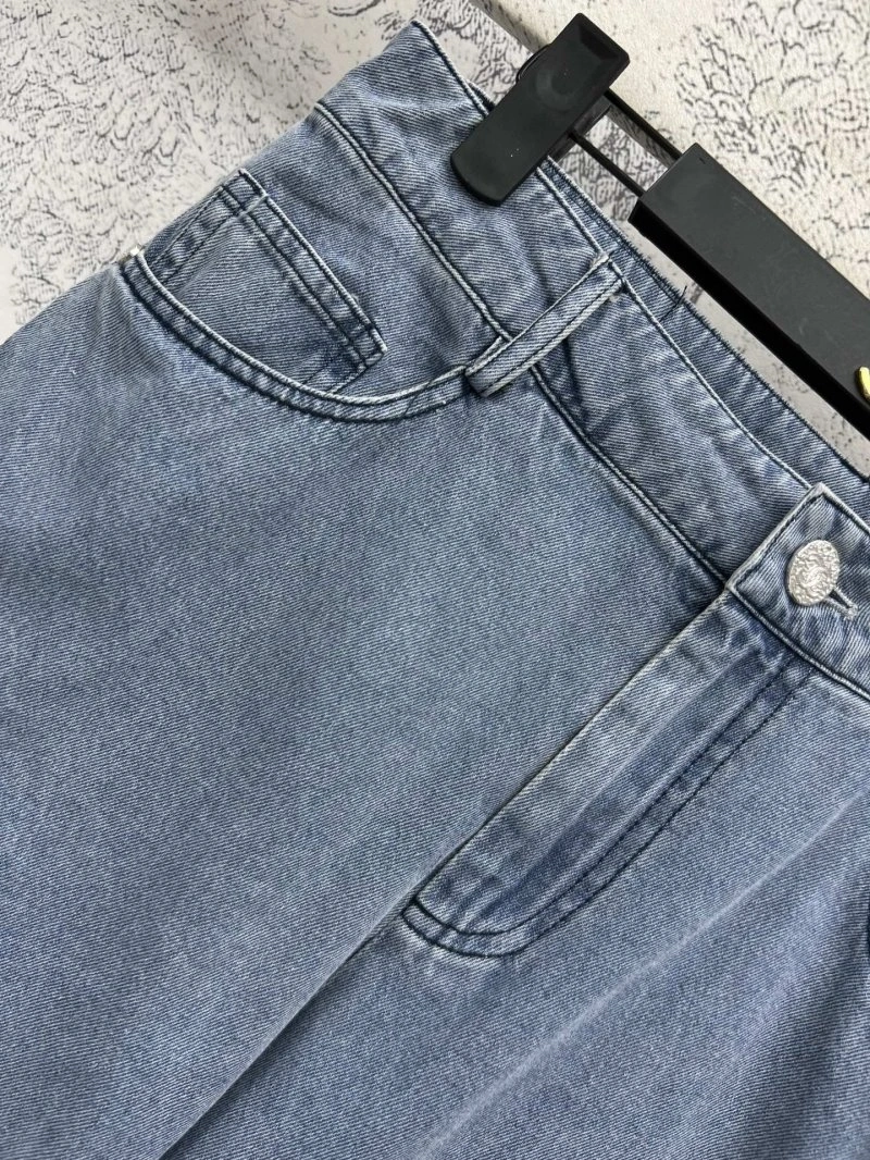 RelaxedFit Chanel Short Pants 108095
