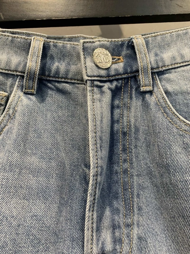 Chanel Short Pants Vibrant 108089