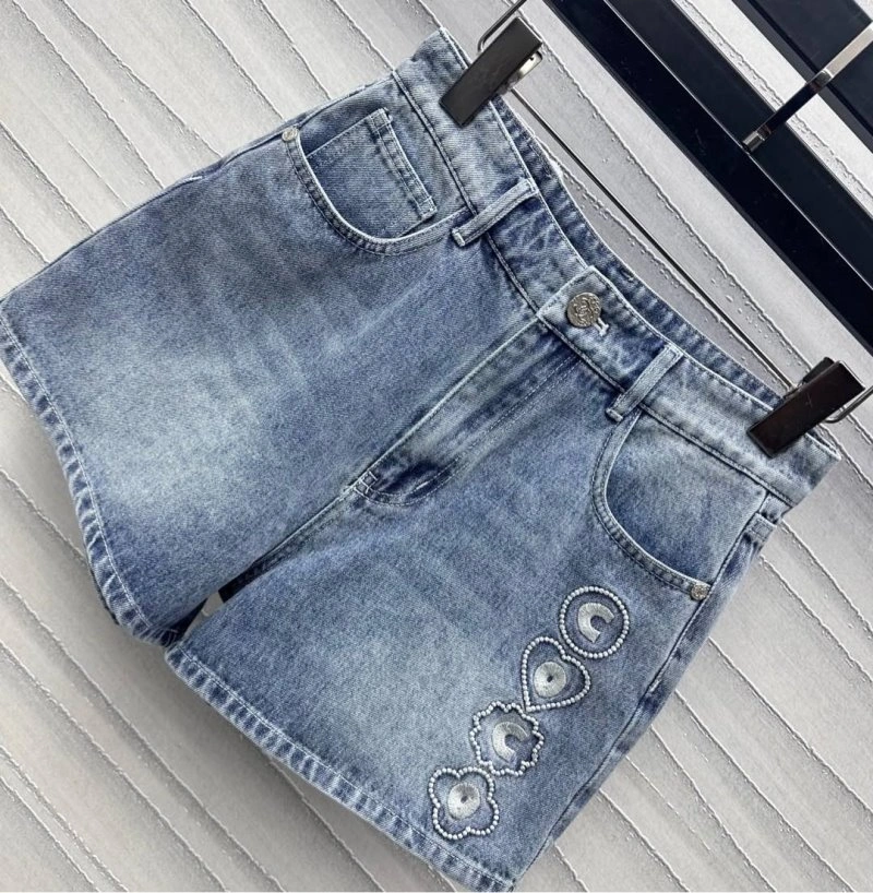 Chanel Short Pants ZeroBulk 108086