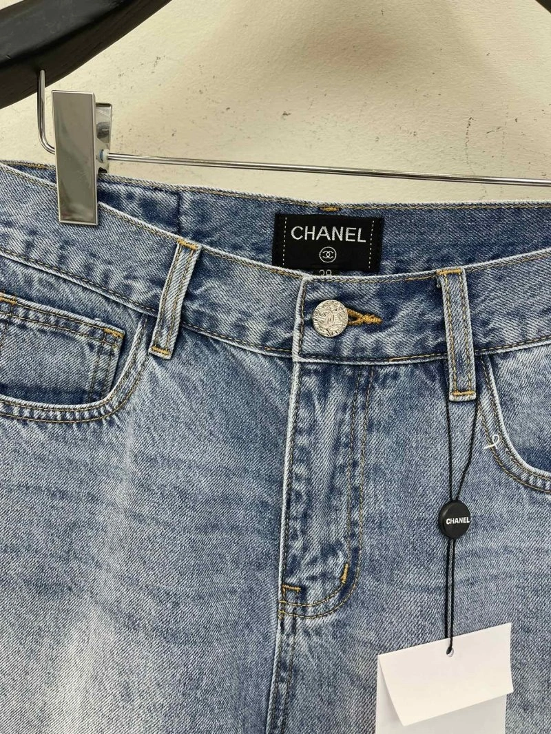 Chanel Short Pants Unique 108085
