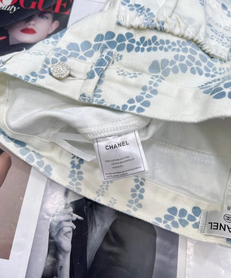 Popular Chanel Short Pants 108077