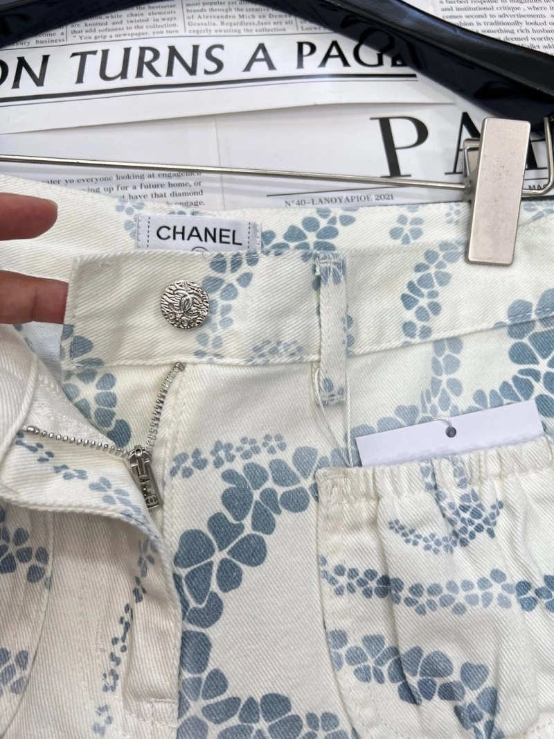 Popular Chanel Short Pants 108077