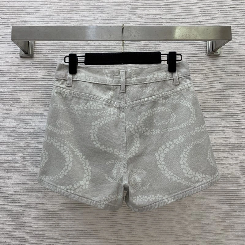Sporty Chanel Short Pants 108065
