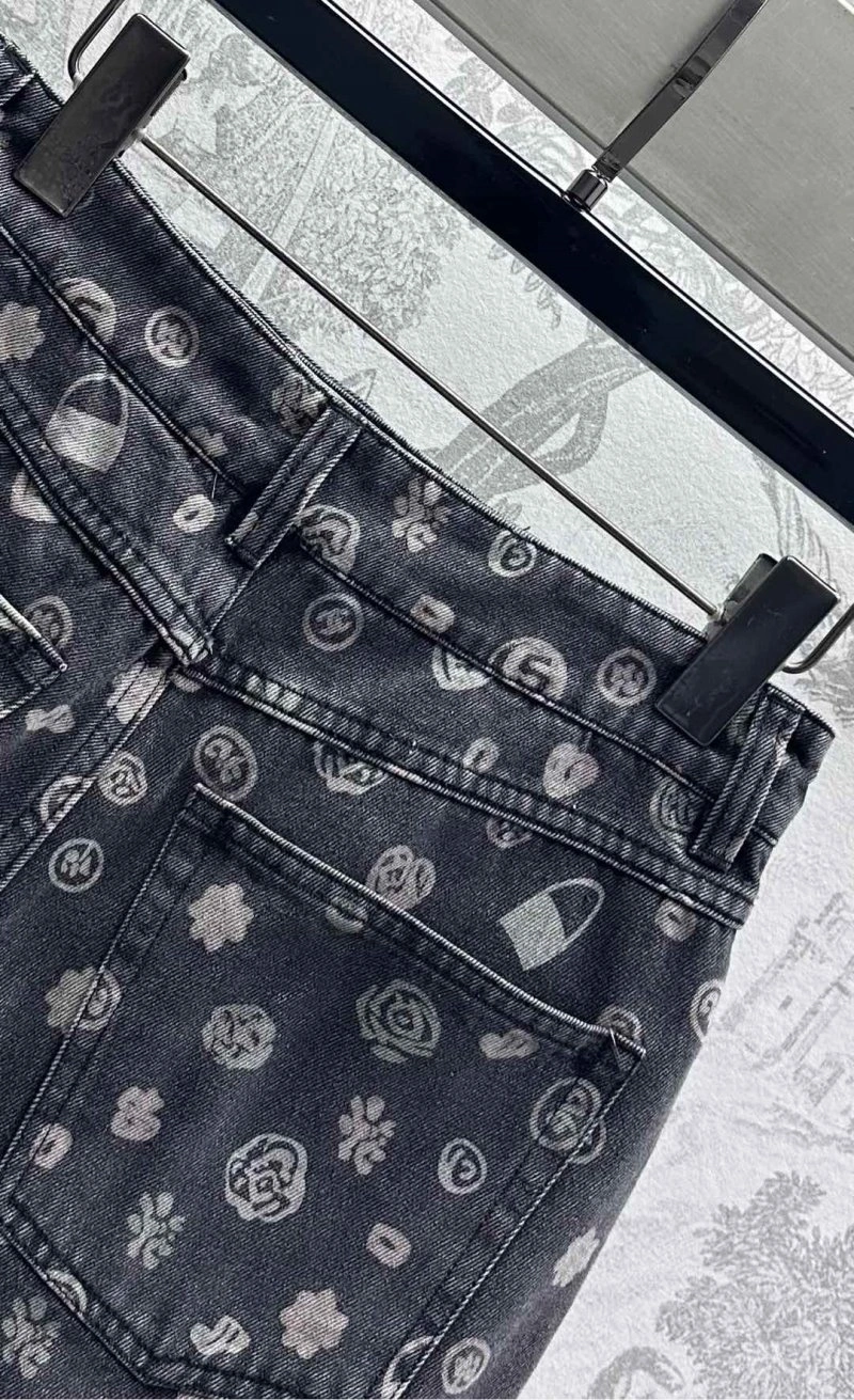 Chanel Short Pants Practical 108069