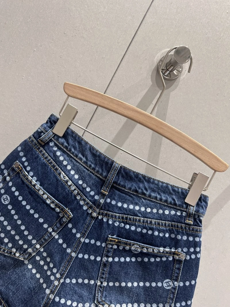 Tailored Chanel Short Pants 108082