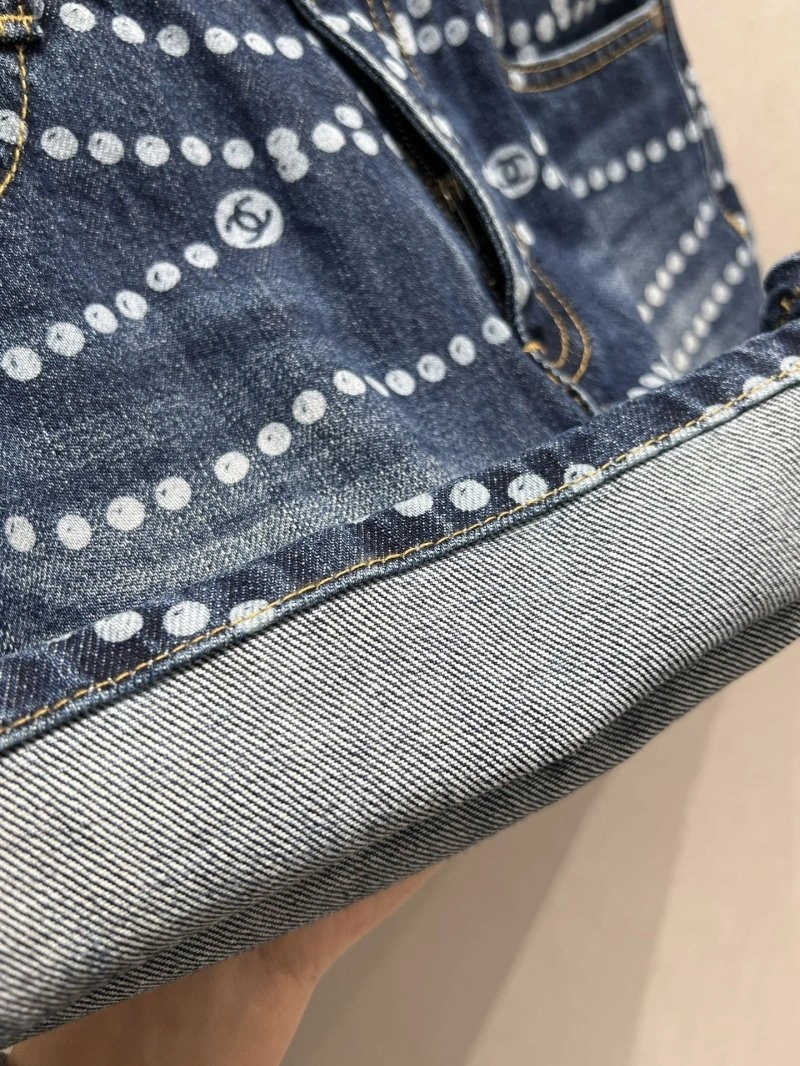Tailored Chanel Short Pants 108082