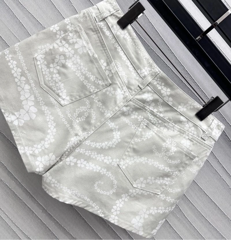 GoAnywhere Chanel Short Pants 108061
