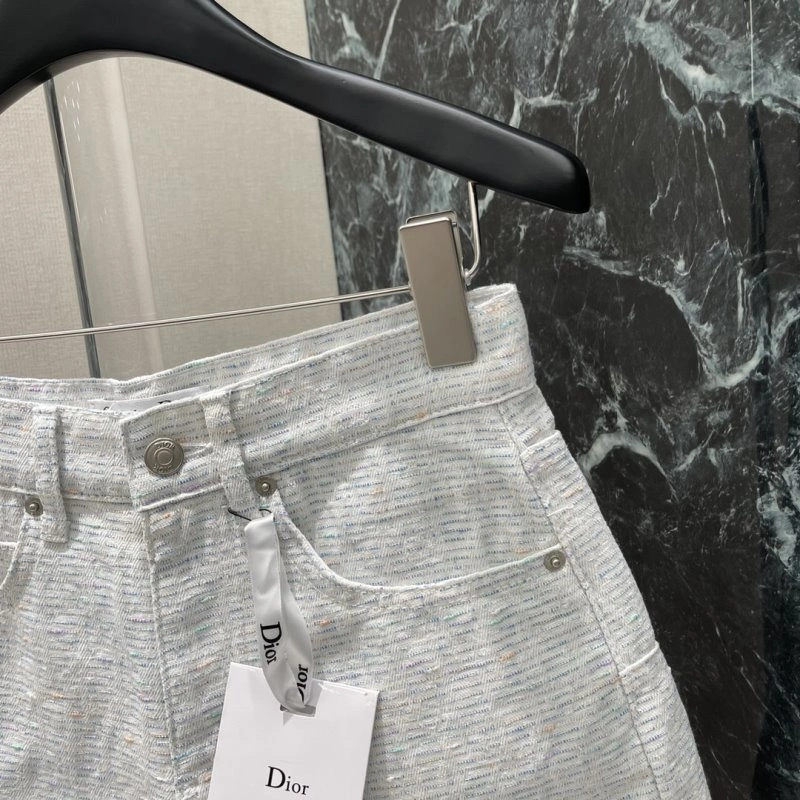Chanel Short Pants UrbanChic 109740