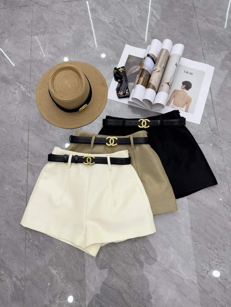 Chanel Short Pants Effortless 109434