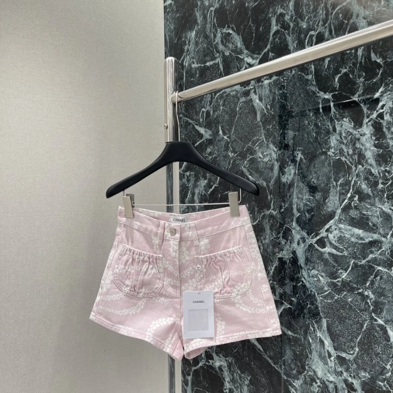 Sustainable Chanel Short Pants 109458
