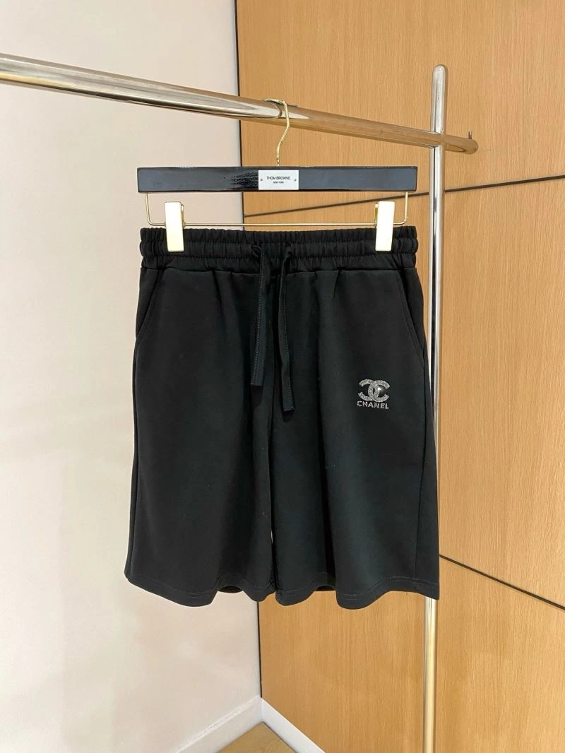 Chanel Short Pants UrbanChic 111205