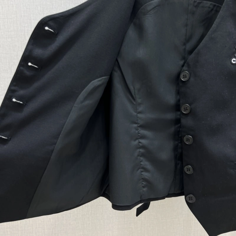 AllSeason Chanel Short Suits 109365