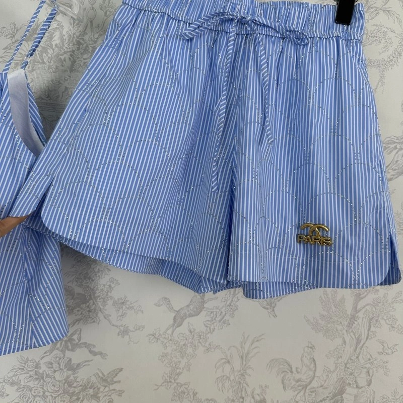 Chanel Short Suits Thermal 108787