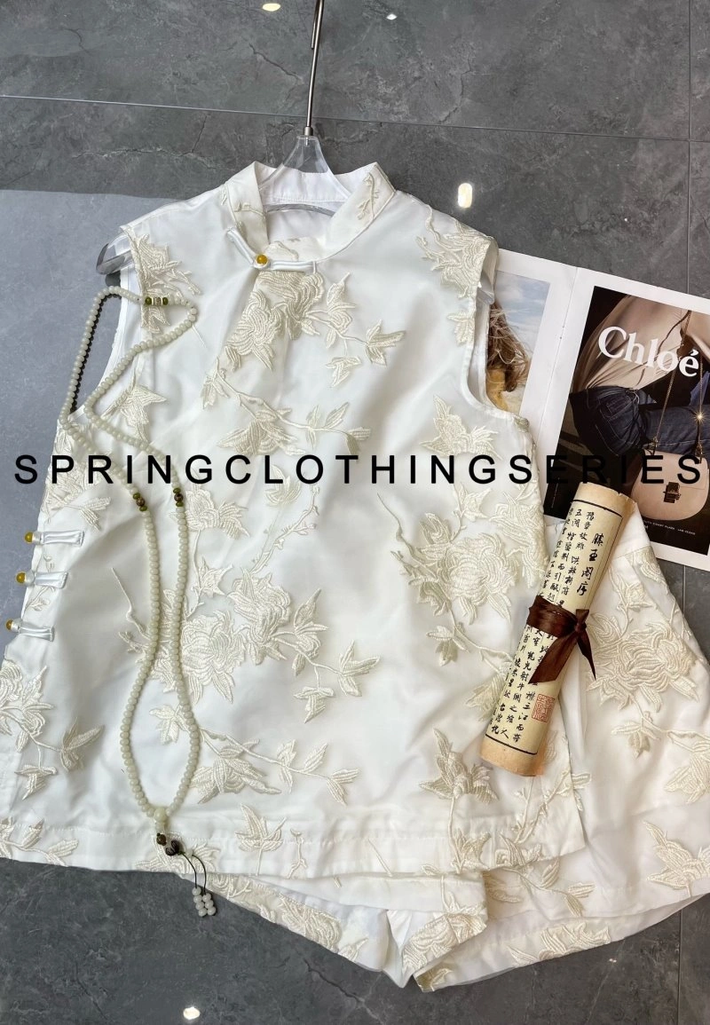 Seasonal Chanel Short Suits 110423