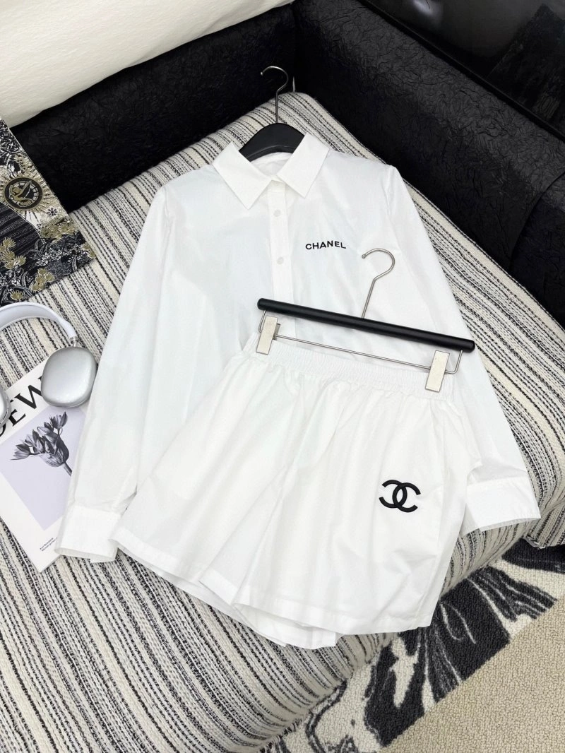 StreetReady Chanel Short Suits 110431
