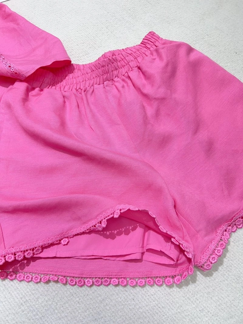 Chanel Short Suits Unisex 110432