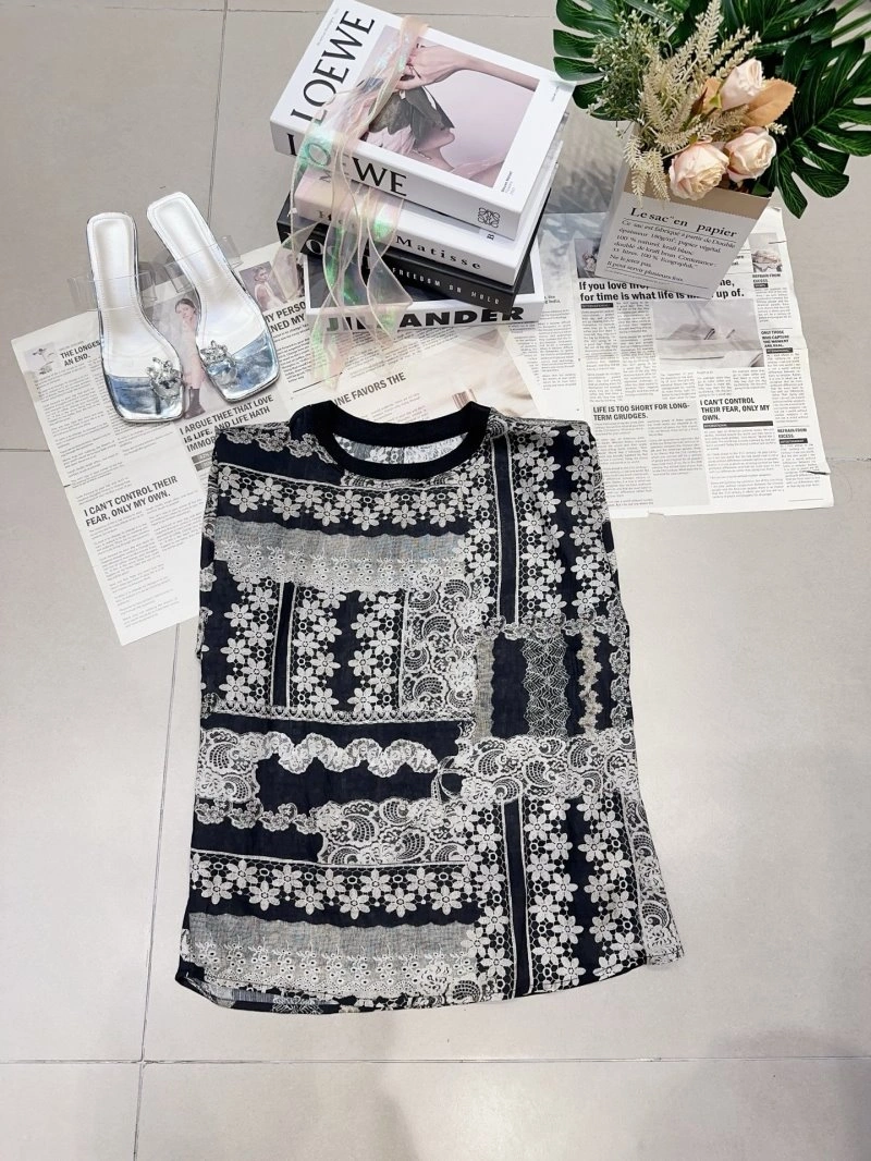 Chanel Short Suits Original 110428