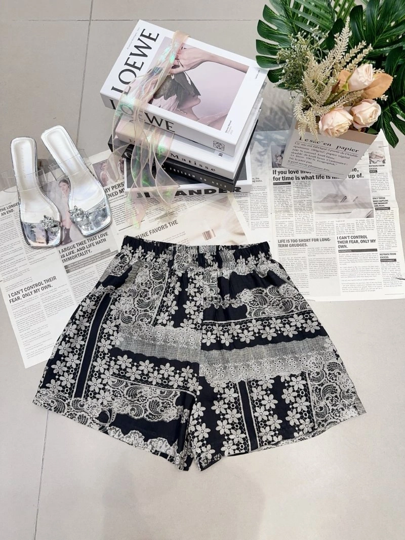 Chanel Short Suits Original 110428