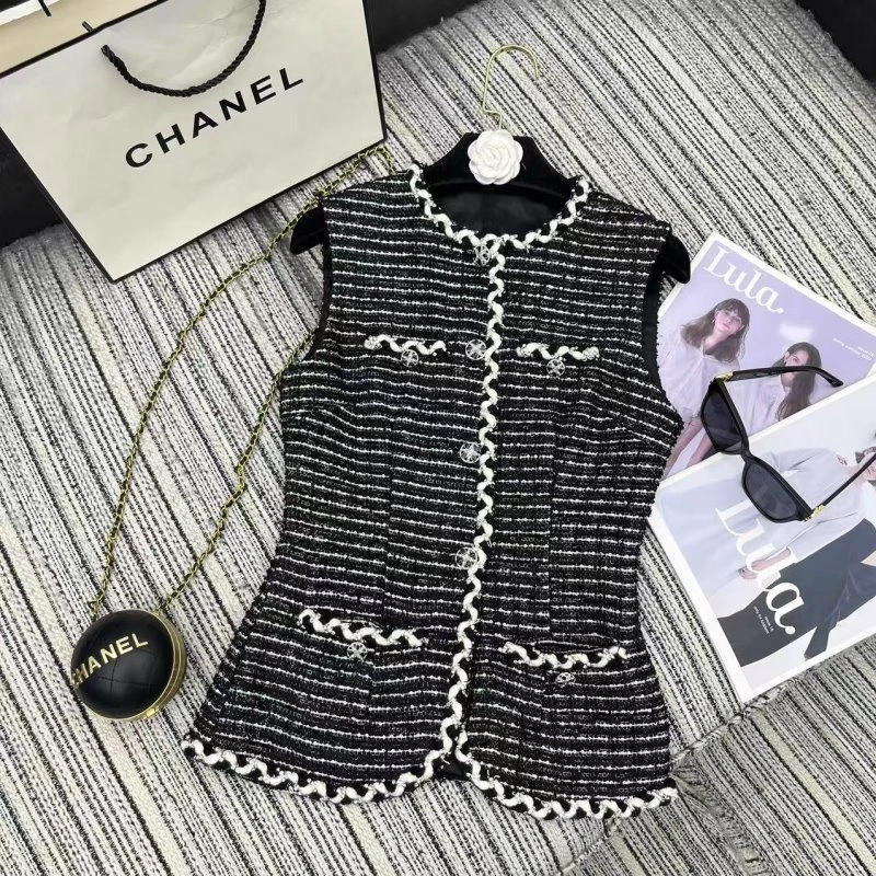 DailyWear Chanel Short Suits 110439