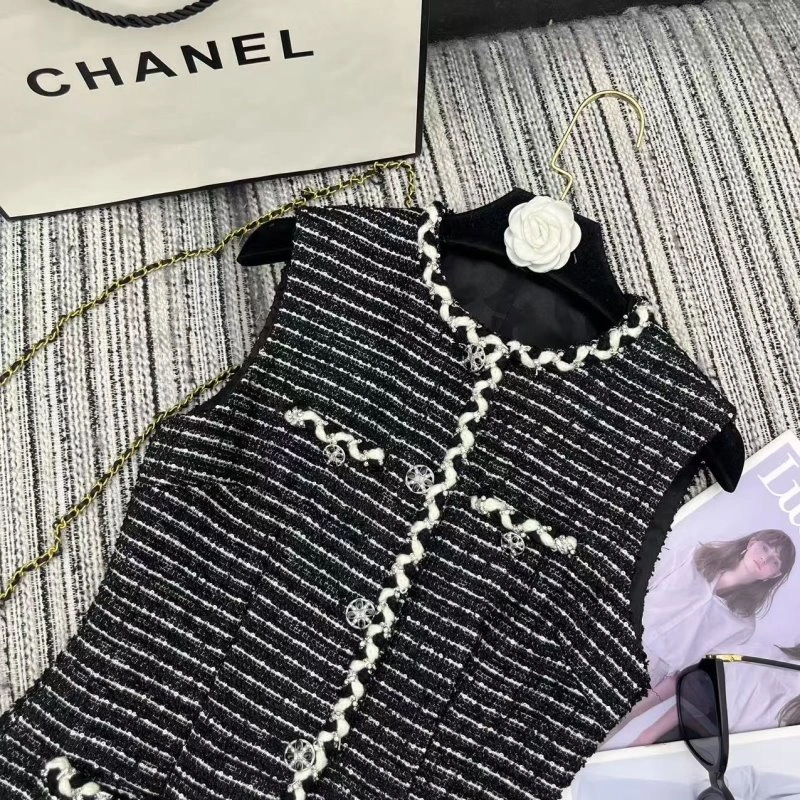 DailyWear Chanel Short Suits 110439