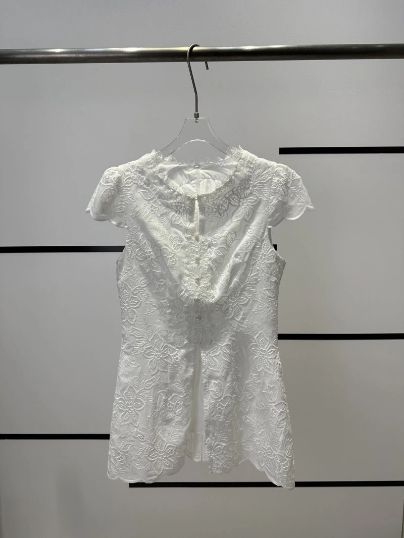 Chanel Short Suits Reliable 110436