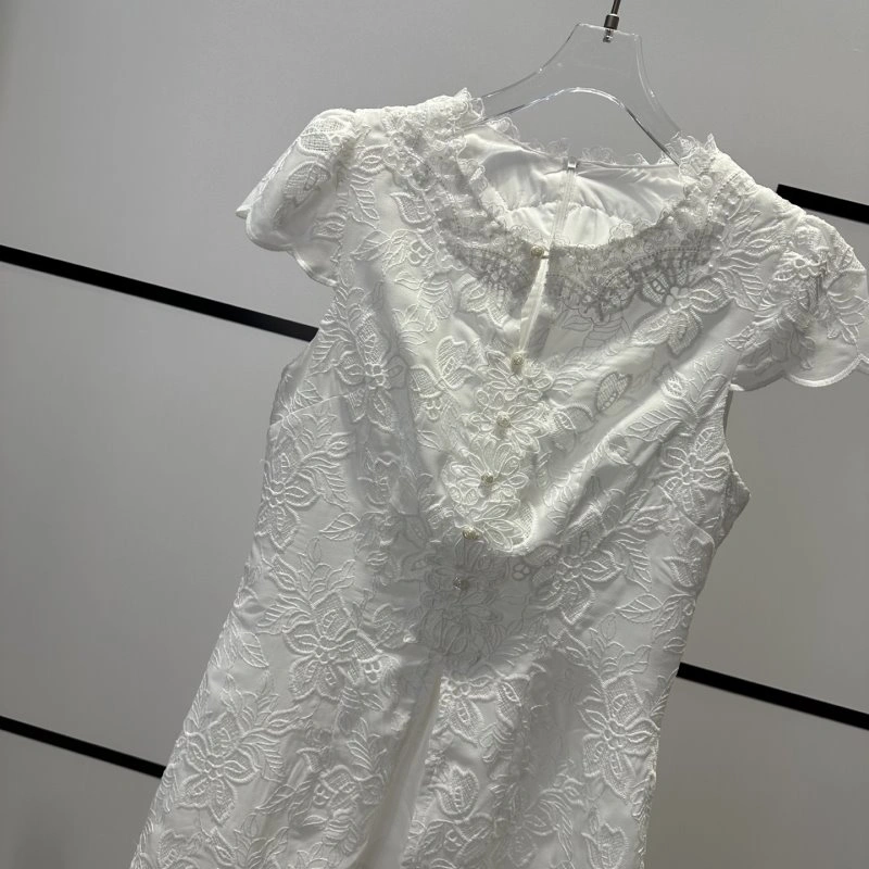 Chanel Short Suits Reliable 110436