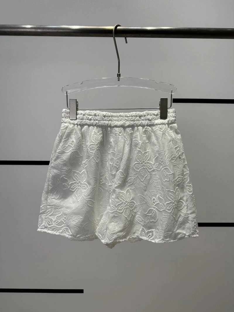 Chanel Short Suits Reliable 110436