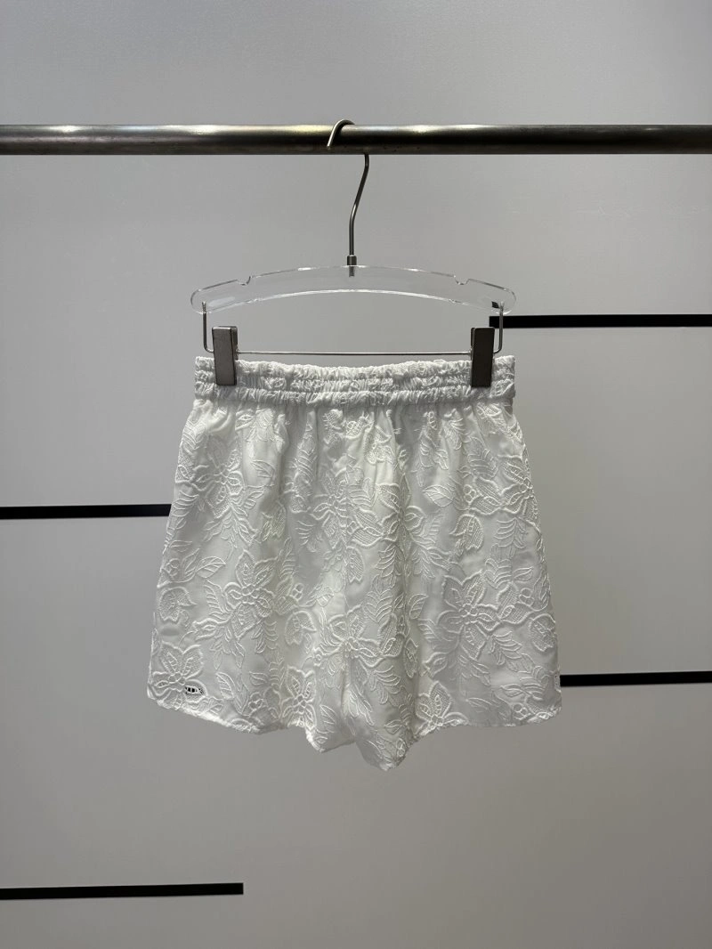 Chanel Short Suits Reliable 110436
