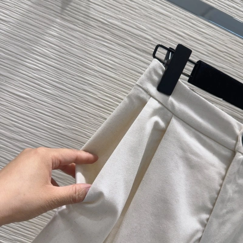 Sporty Chanel Short Suits 110429