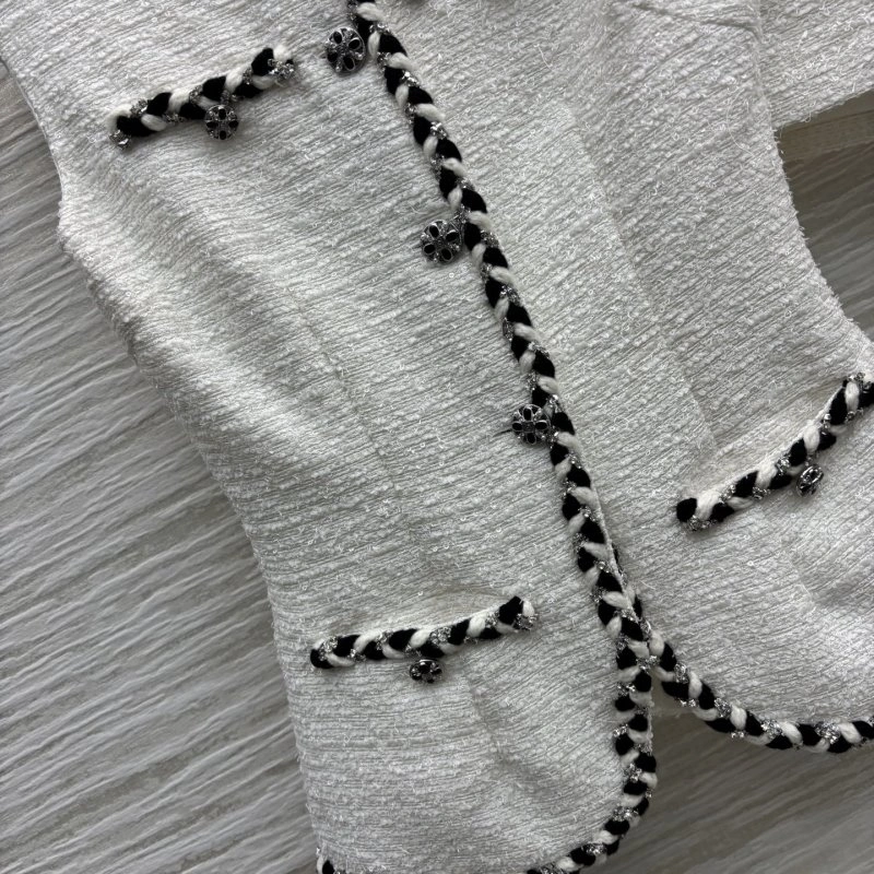 Chanel Short Suits HighPerformance 110412