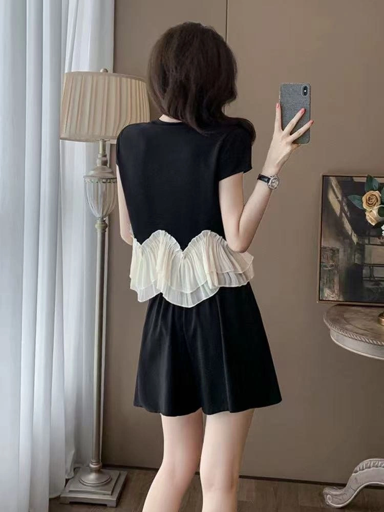 Durable Chanel Short Suits 110408