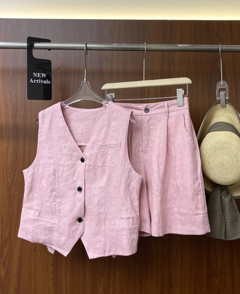 Chanel Short Suits Supportive 110405