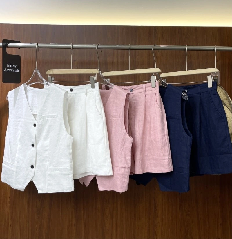 Chanel Short Suits Supportive 110405