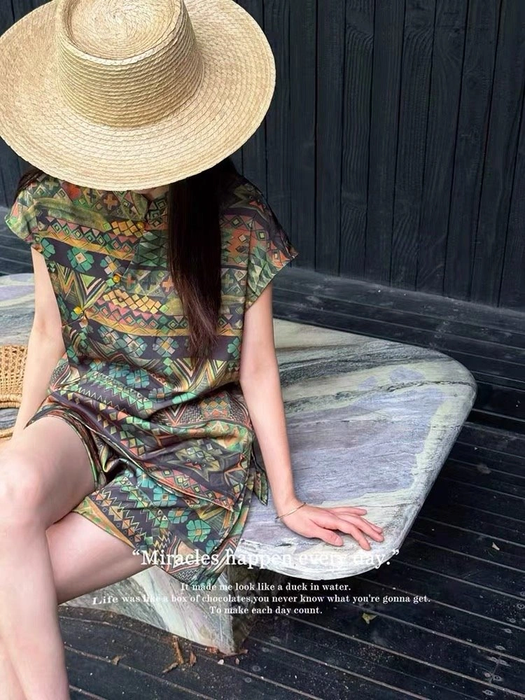 Chanel Short Suits GoAnywhere 110407