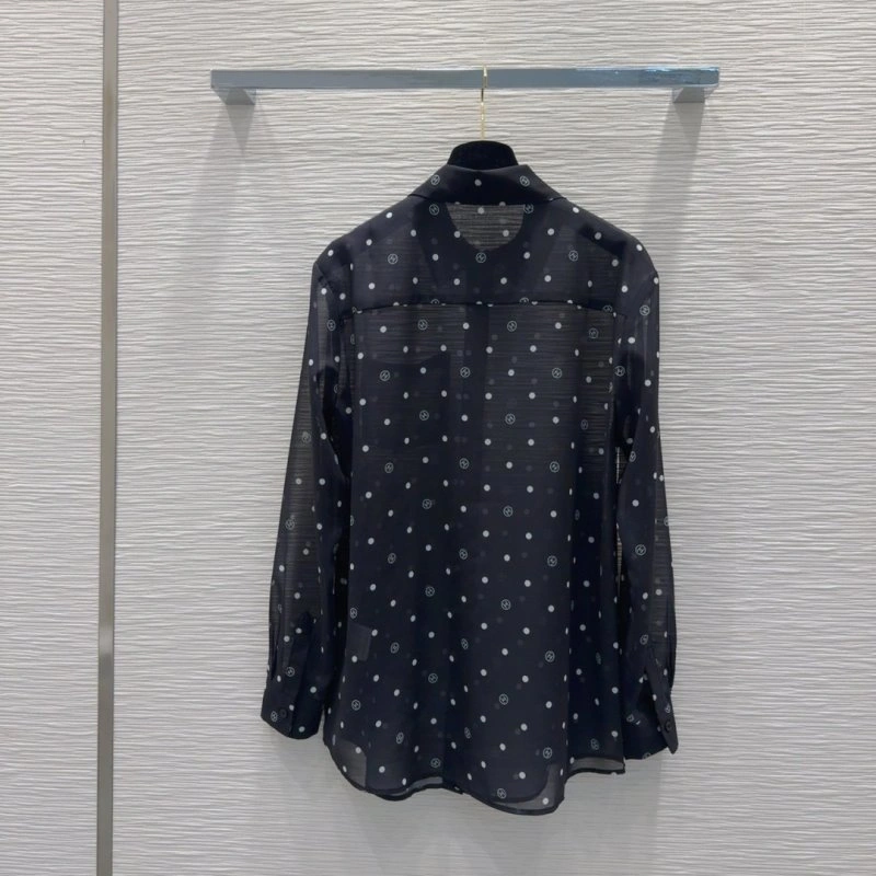 Unisex Chanel Short Suits 110400