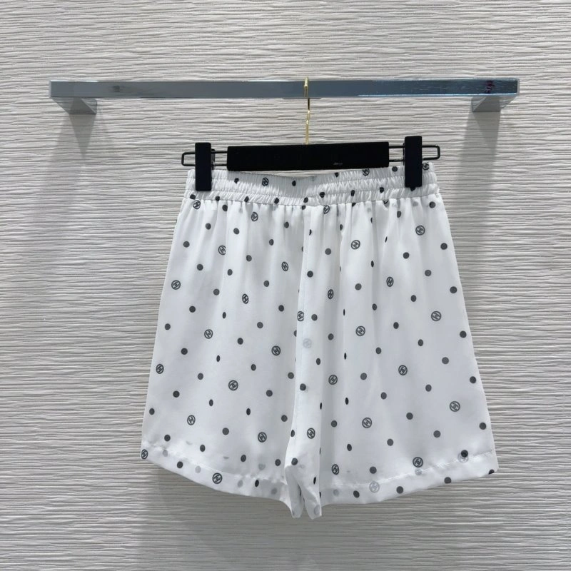 Functional Chanel Short Suits 110401