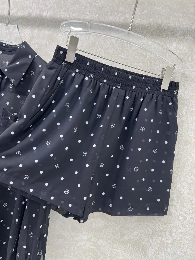 ZeroBulk Chanel Short Suits 110393