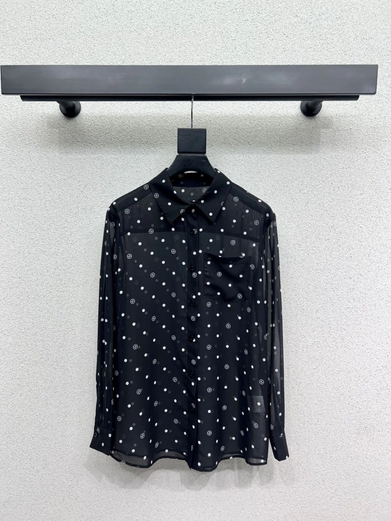 Chanel Short Suits StreetReady 110382