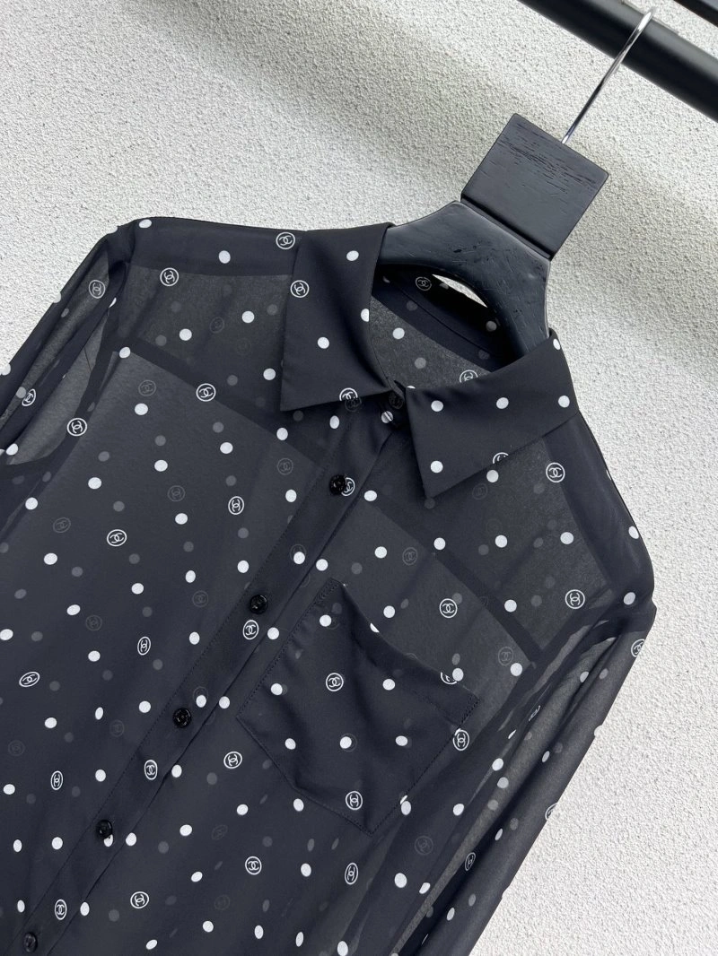 Chanel Short Suits StreetReady 110382